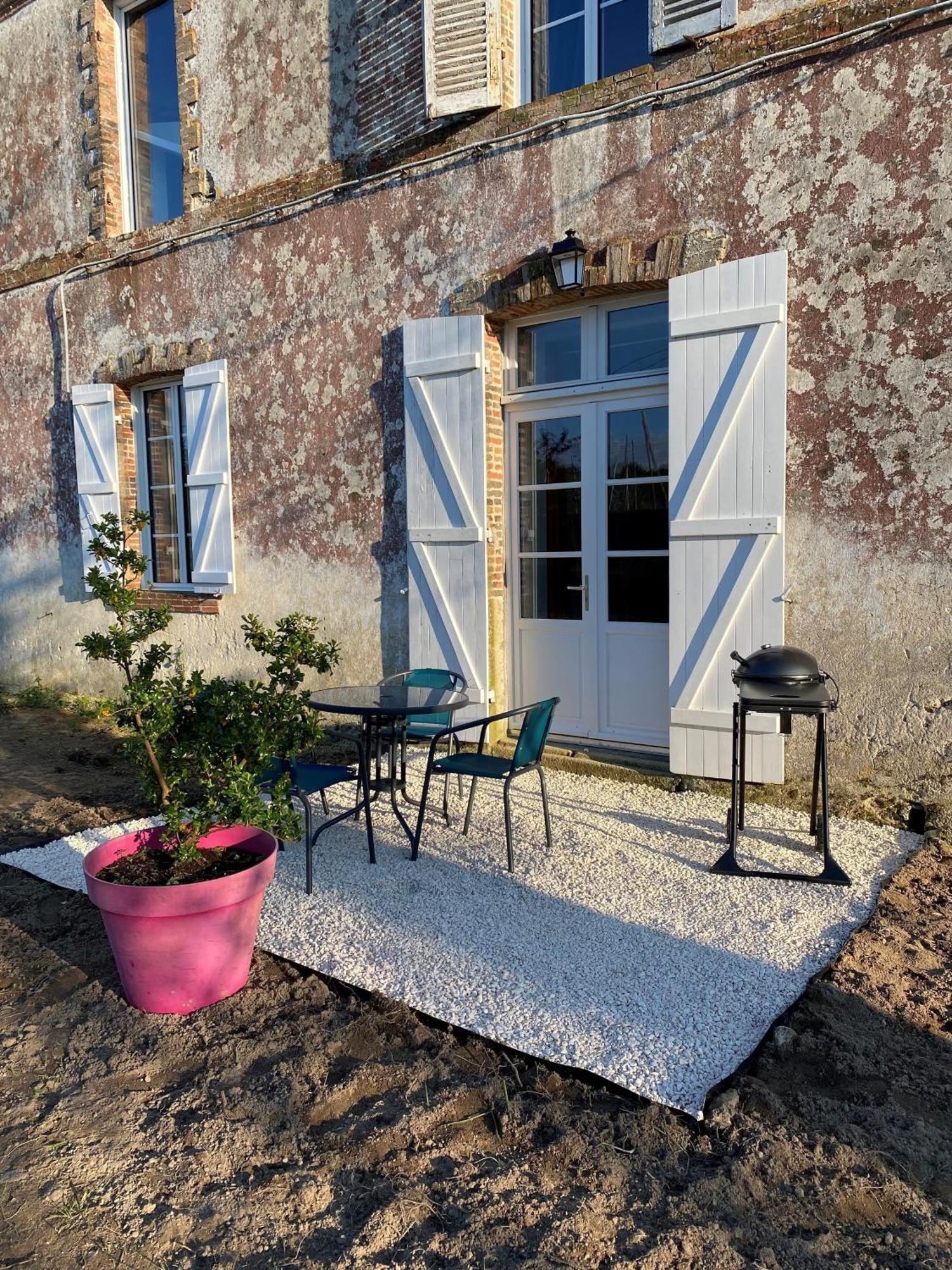 Apartmán Le Colibri - Domaine De La Houblette Challans Exteriér fotografie